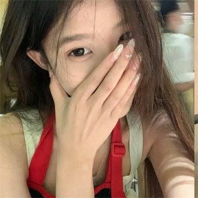 沉默不语的顾小姐